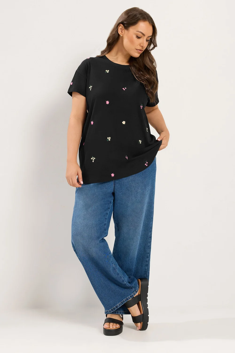Yours Curve Black Embroidered Blossom T-Shirt - 20 Image 3