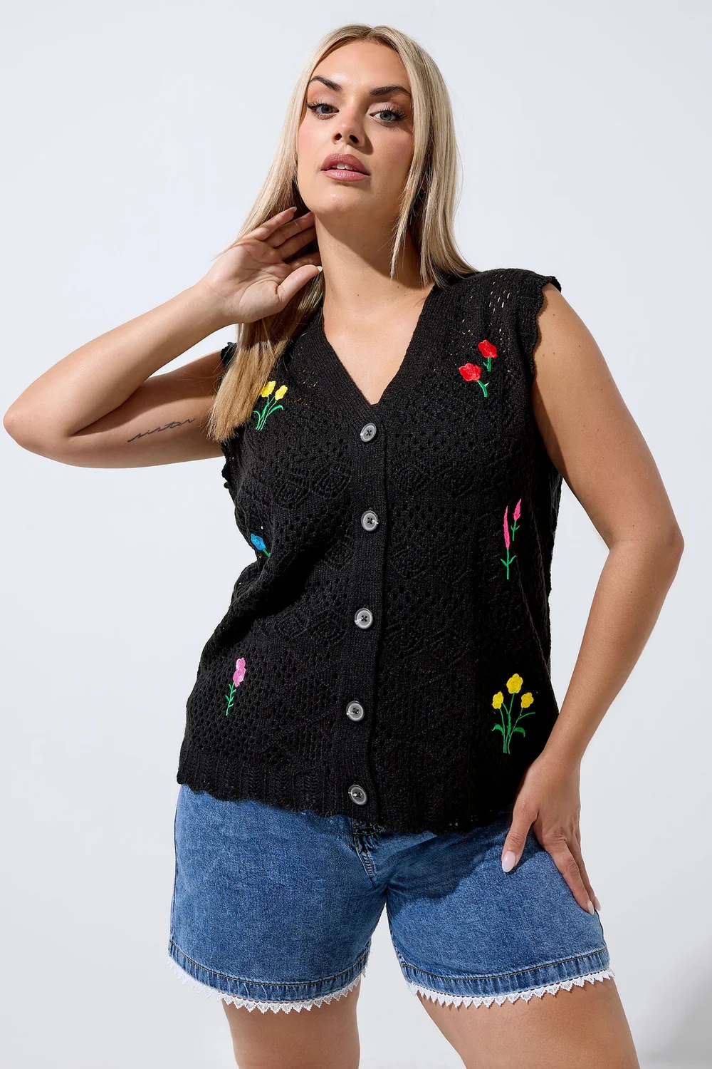 Yours Limited Curve Black Floral Embroidered Knitted Waistcoat - 10-12 Image 1
