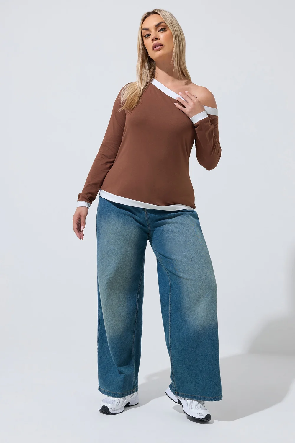 Yours Limited Collection Curve Chocolate Brown Contrast Off Shoulder Top - 18 Image 2