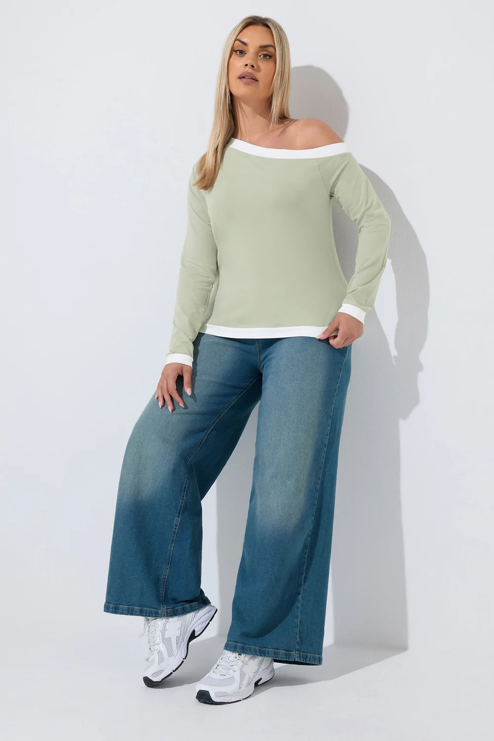 Yours Limited Collection Curve Sage Green Contrast Off Shoulder Top - 16 Image 2