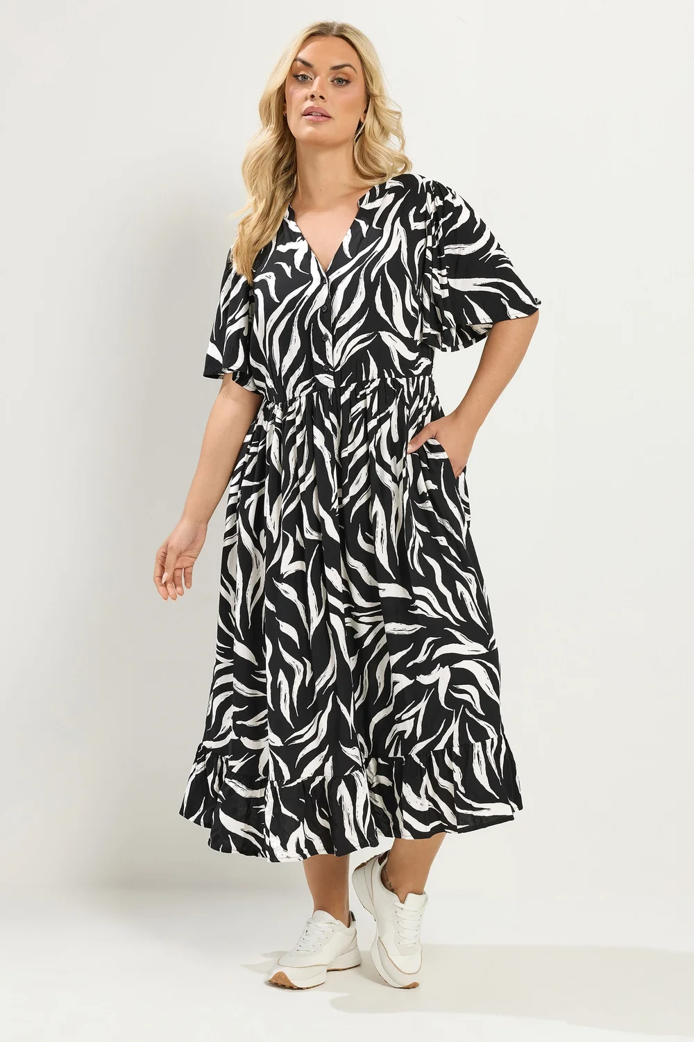 Yours Curve Black Zebra Maxi Dress - 26-28 Image 2