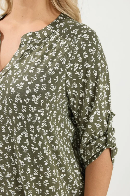Yours Curve Khaki Green Ditsy Floral Top - 20 Image 4
