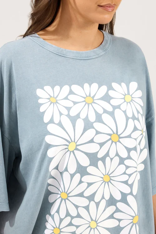 Yours Curve Light Blue Acid Wash Boxy Daisy Print T-Shirt - 14 Image 5
