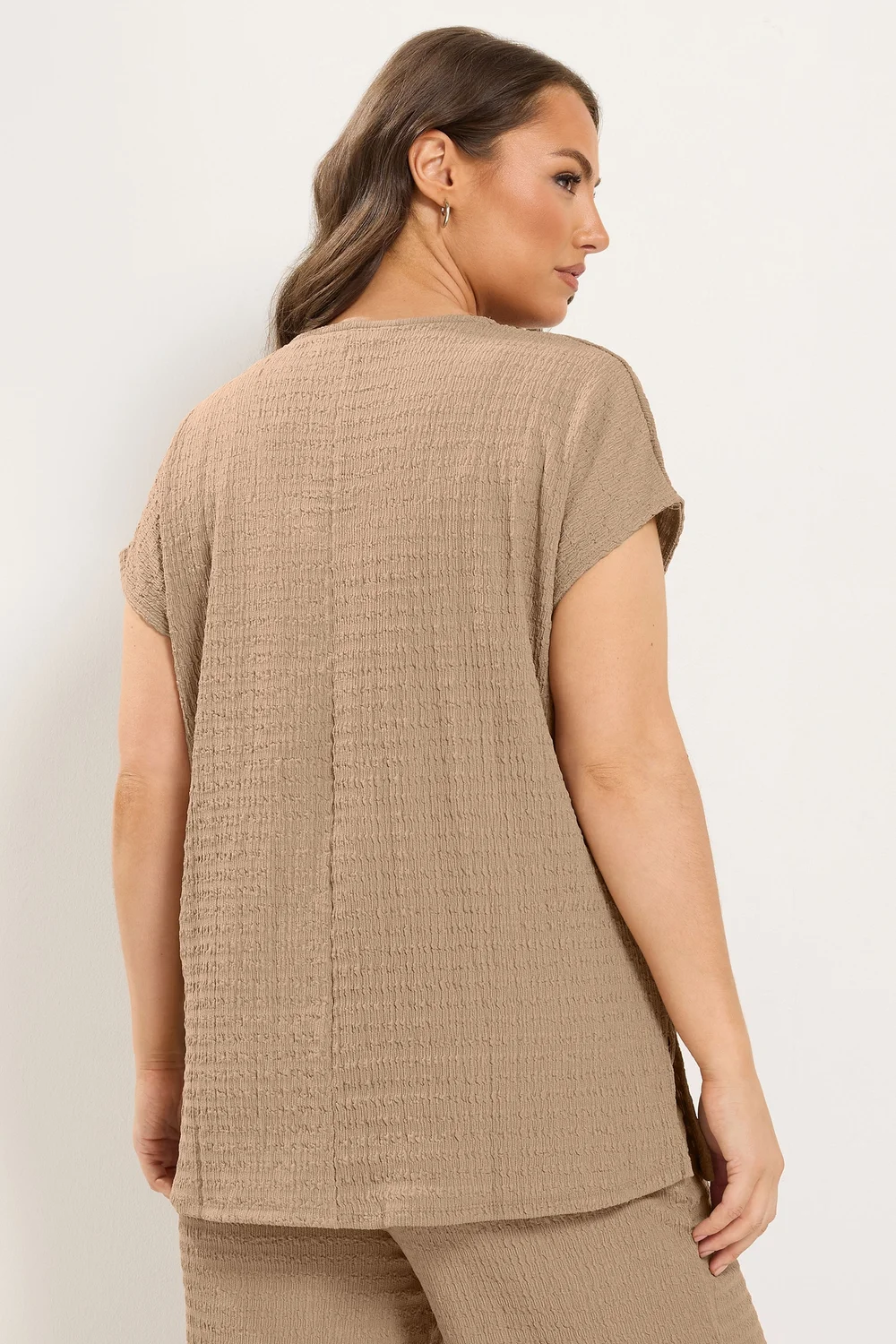 Yours Curve Natural Beige Textured T-Shirt - 18 Image 3