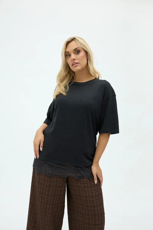 Yours Curve Black Lace T-Shirt - 14 Image 1