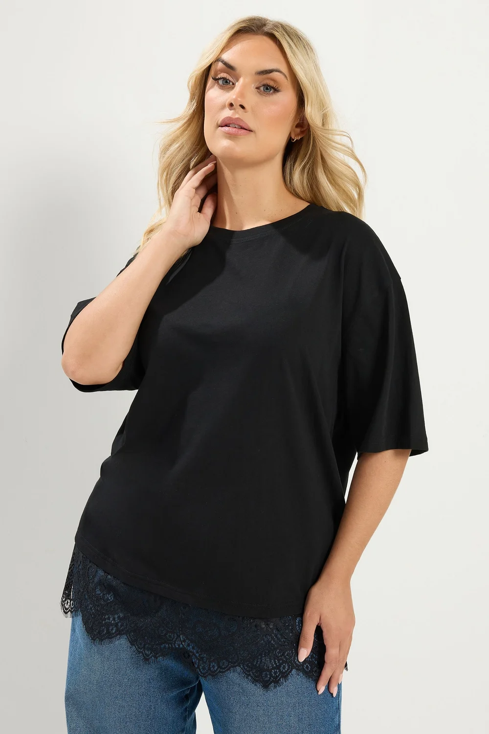 Yours Curve Black Lace T-Shirt - 14 Image 2