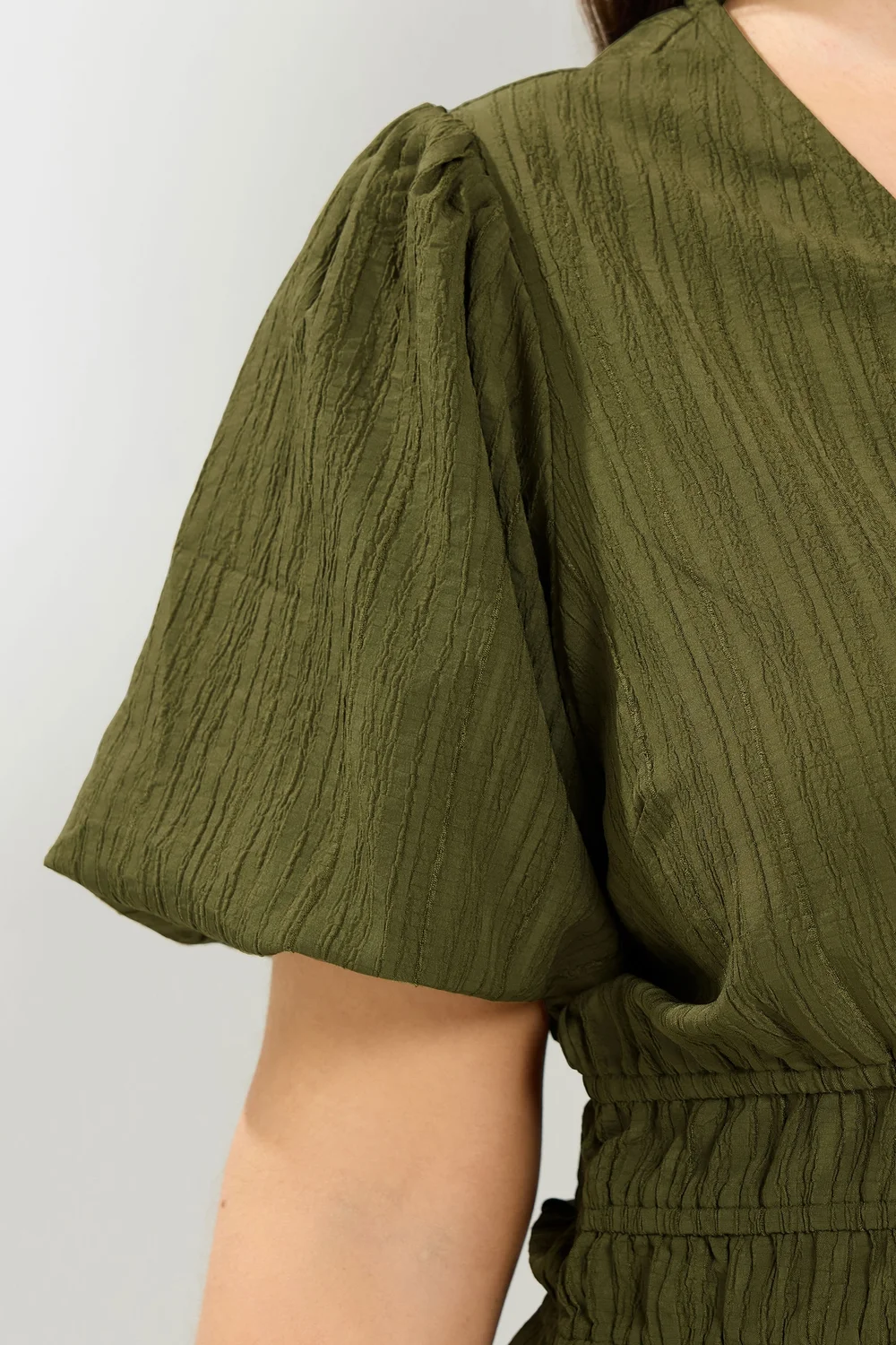Yours Curve Khaki Green Puff Sleeve Blouse - 14 Image 4