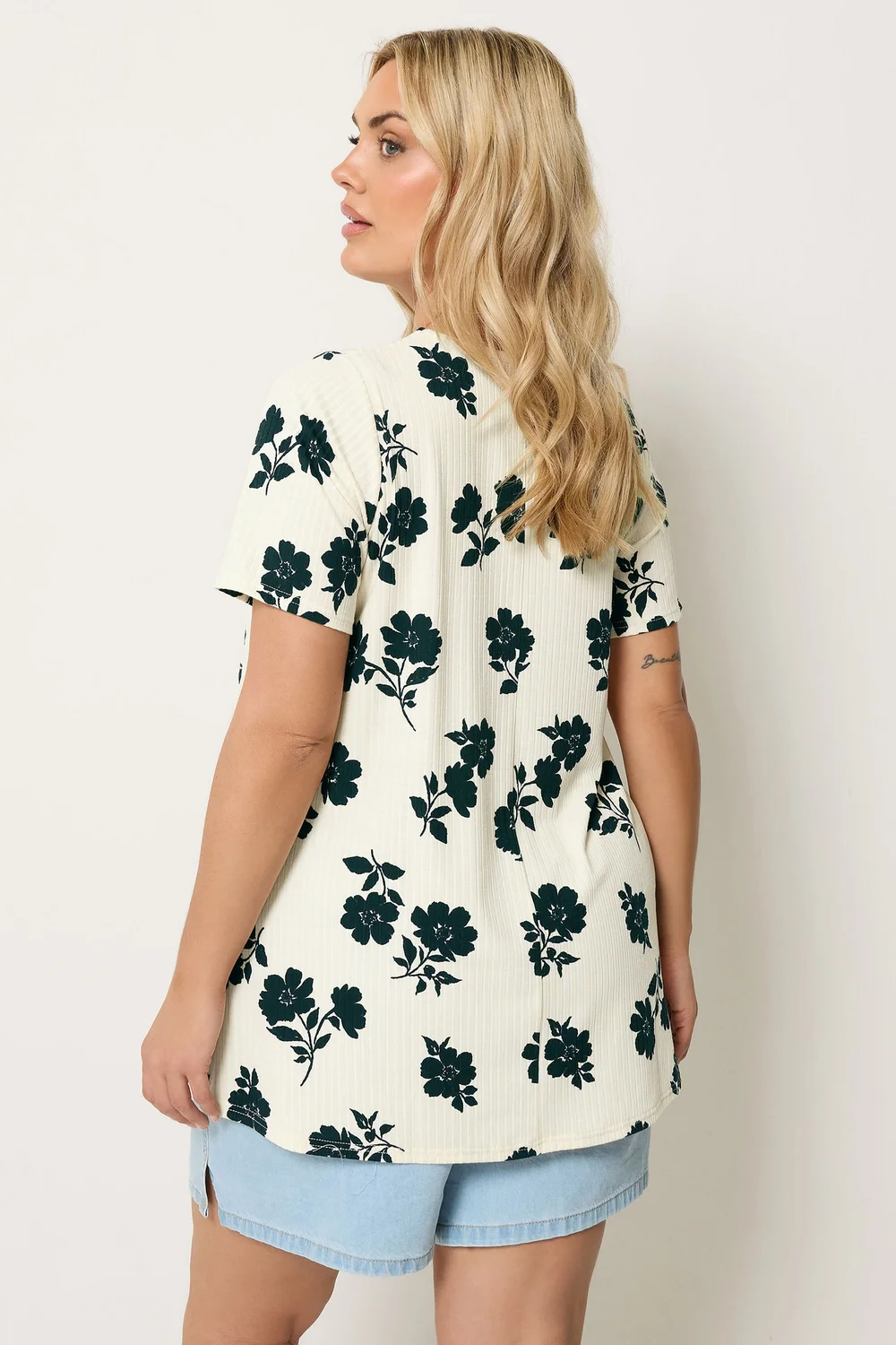 Yours Curve Cream Floral Button Front Ribbed Swing Top - 16 Image 3