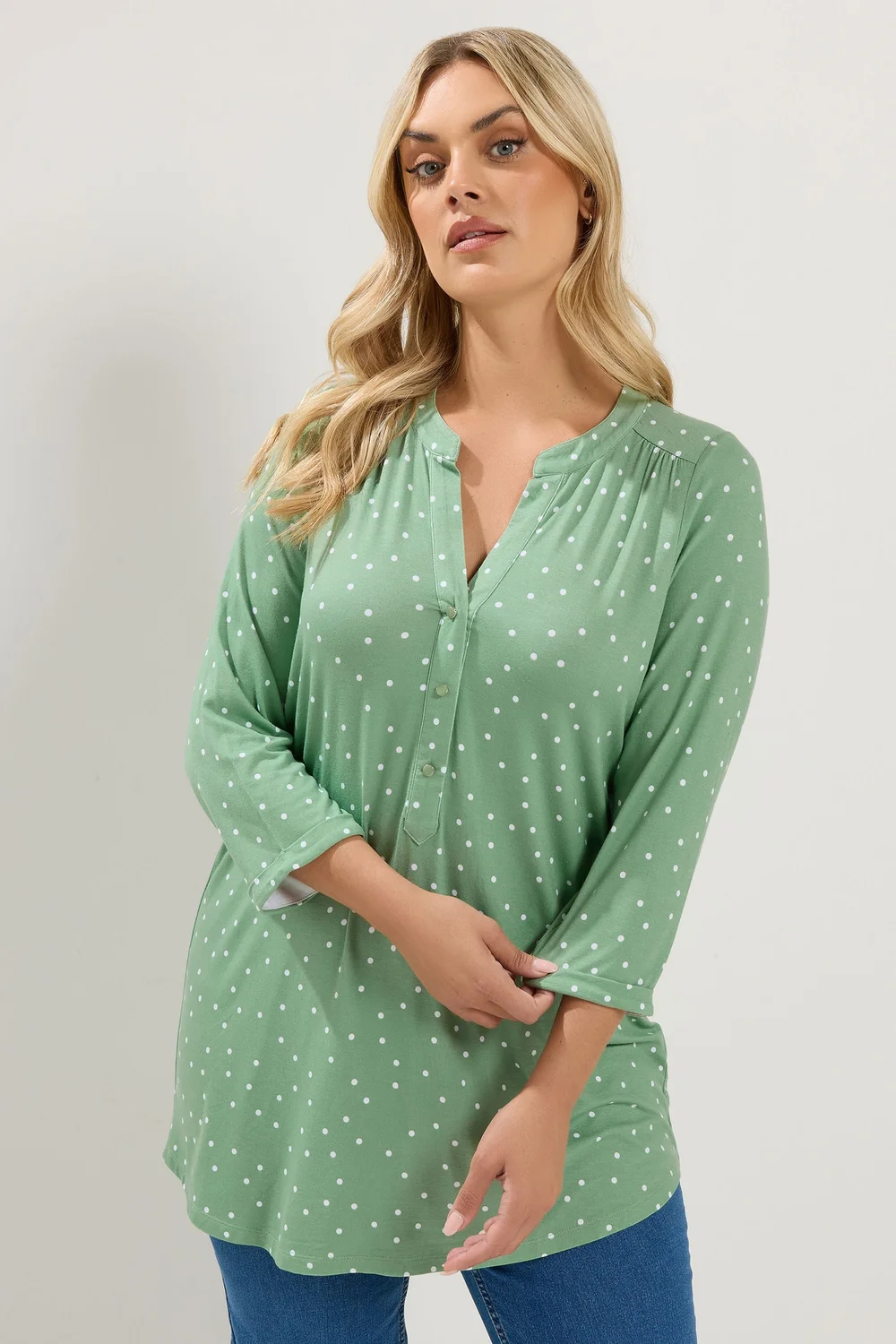 Yours Curve Green Polka Dot Shirt - 16 Image 1