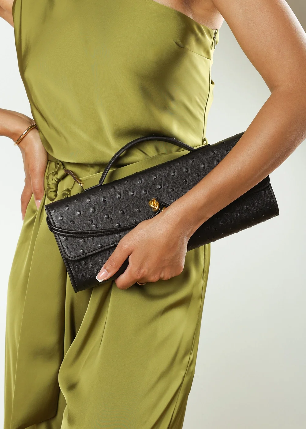 Where's That From Petal Black Envelope Style Ostritch Clutch Bag - One Size Image 6