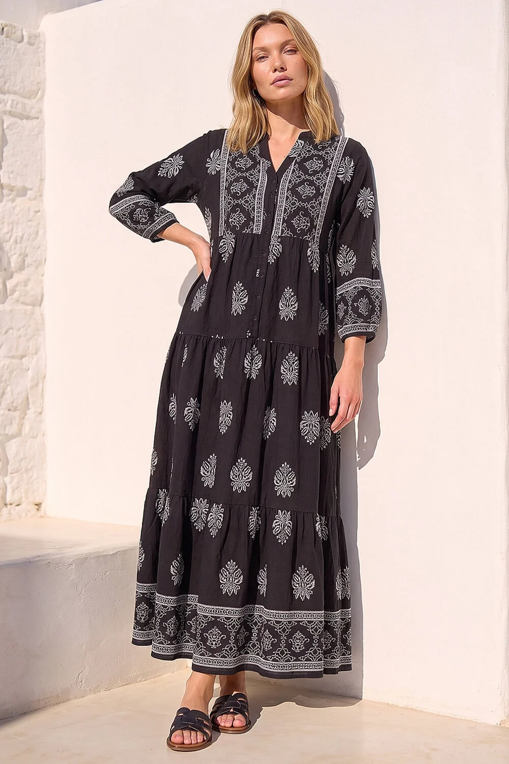 Roman Black Baroque Border Midi Dress - 20 Image 1