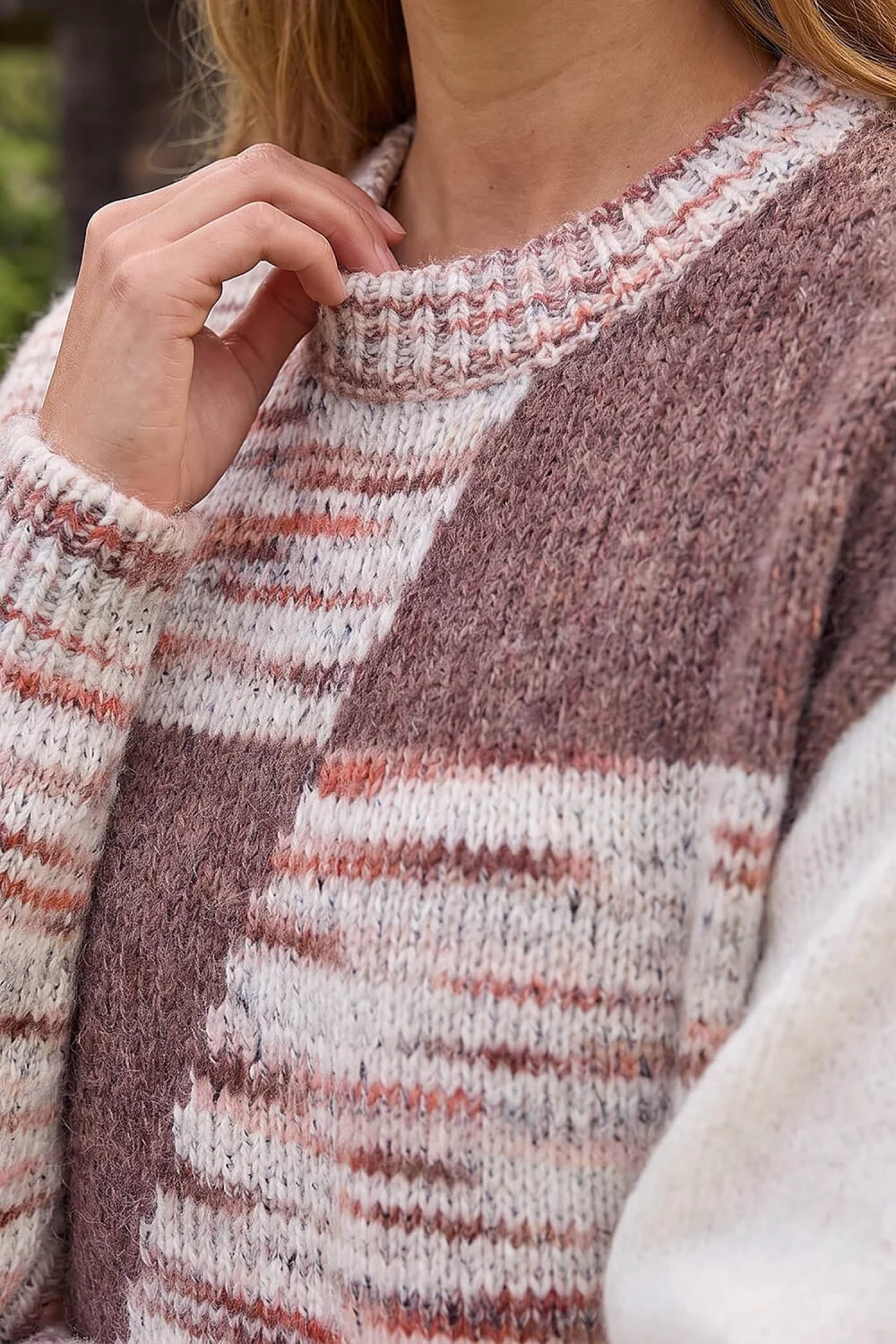 Roman Neutral Textured Colour Block Knit Jumper - 20 Image 4