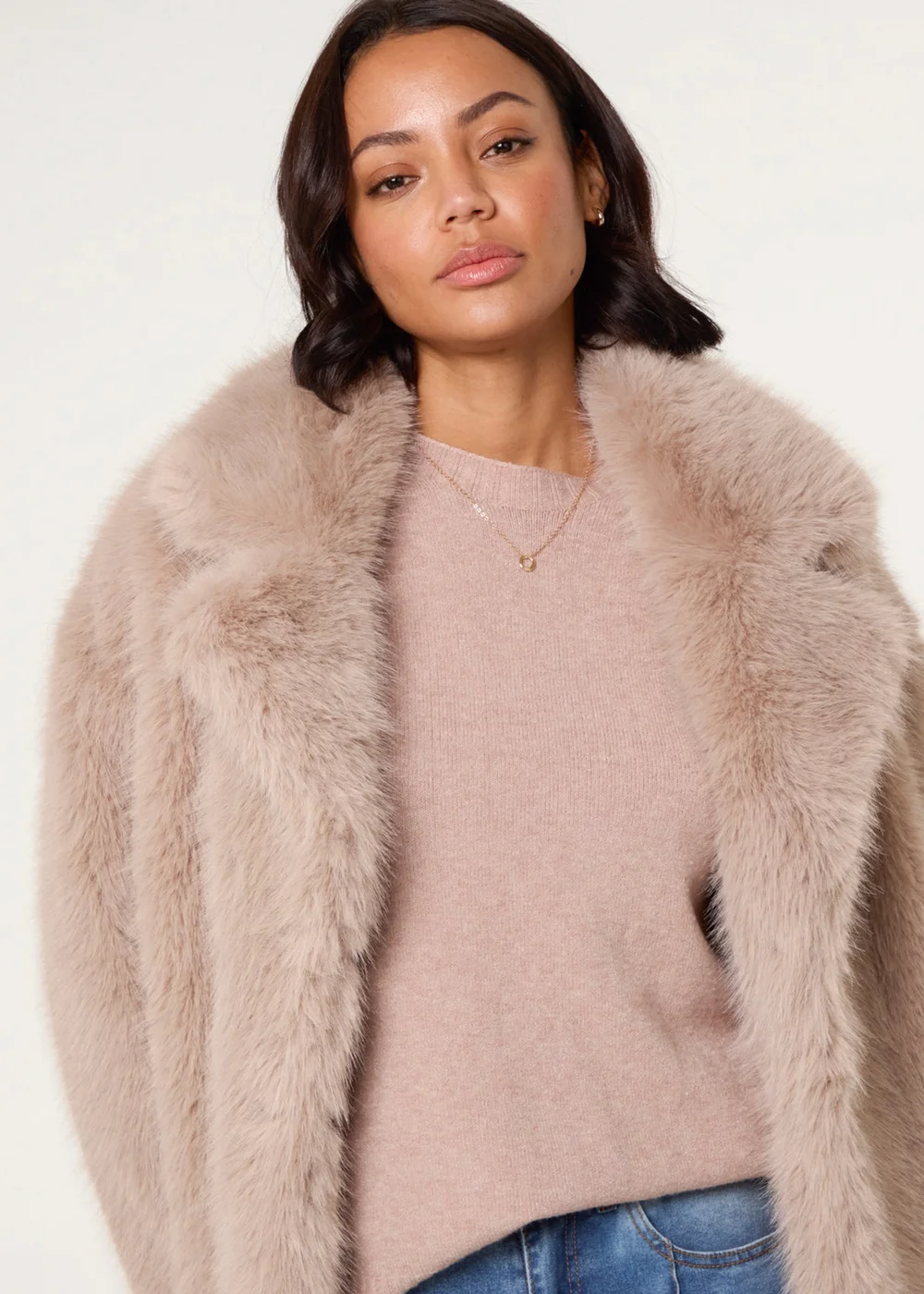 Blue Vanilla Beige Short Faux Fur Coat - 14-16 Image 4