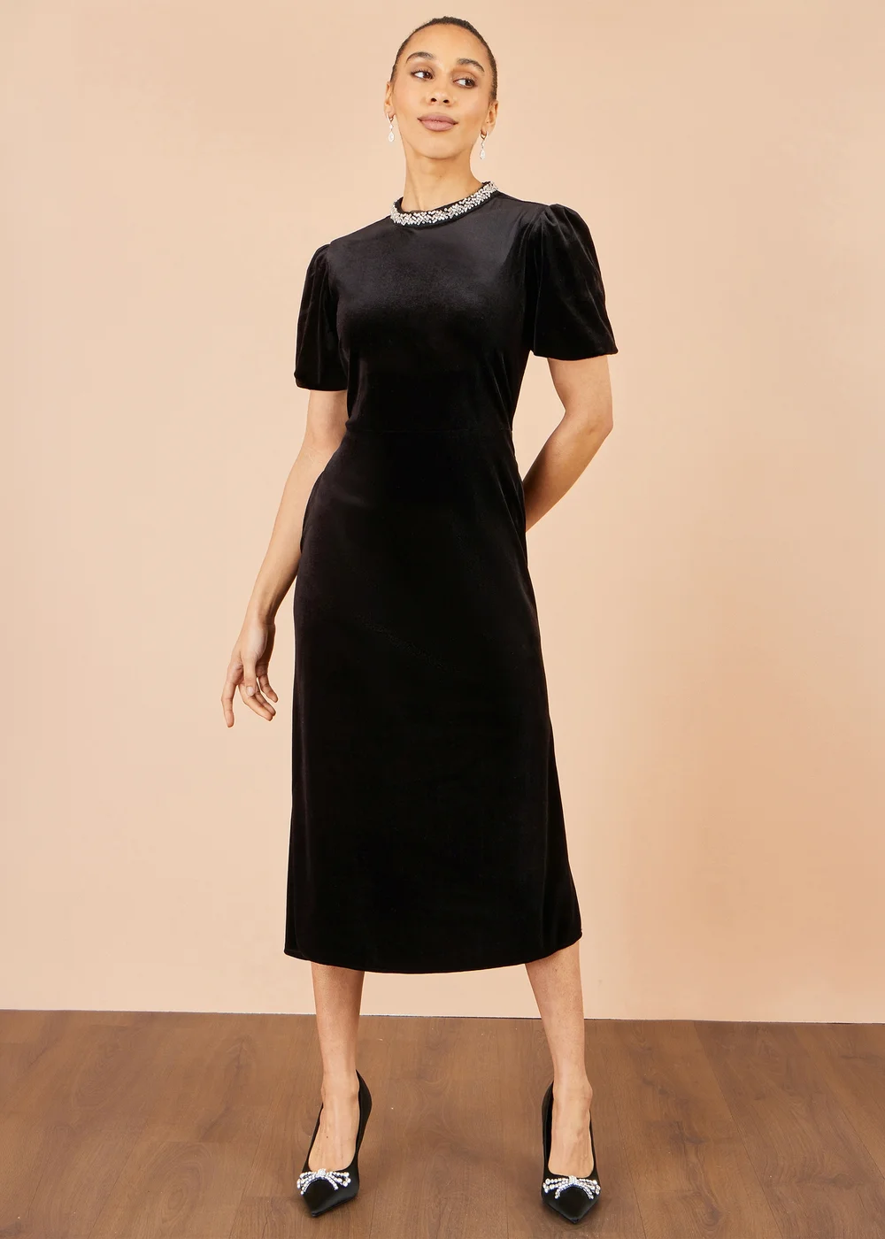 Yumi Black Velvet Embellised Neckline Midi Dress - 14 Image 2