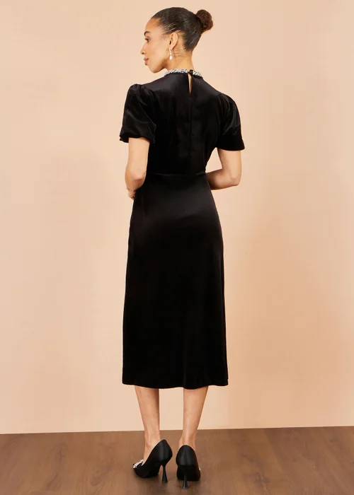 Yumi Black Velvet Embellised Neckline Midi Dress - 14 Image 3