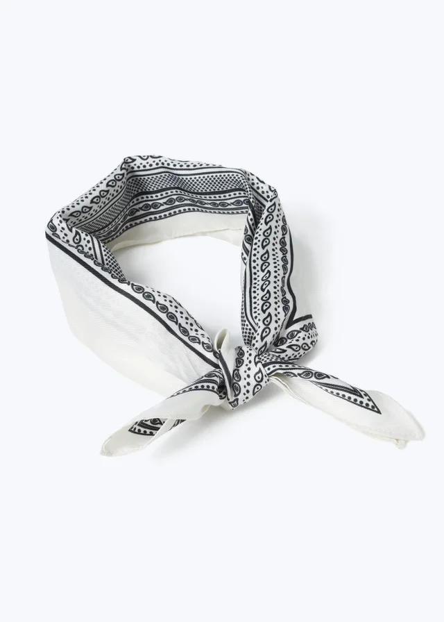 Muse Cream and Black Paisley Triangle Scarf