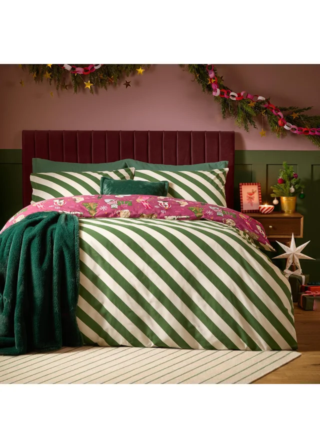 Furn Feline Festive Double Reversible Christmas Duvet Sets Purrgundy