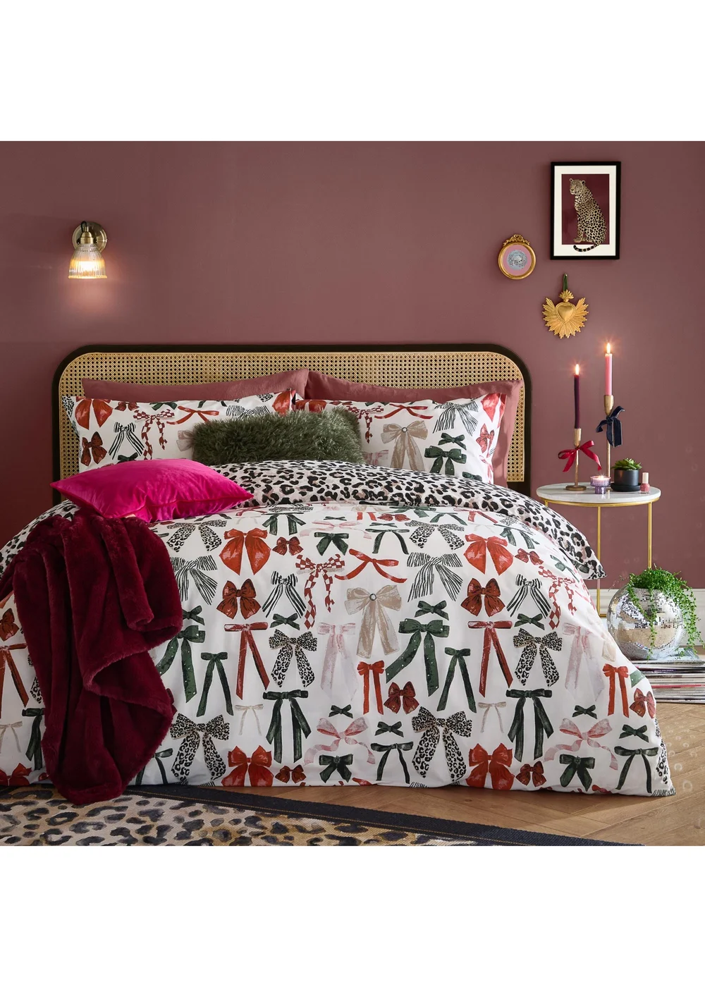 Furn Mila Bows King Reversible Duvet Sets Leopard - Single Image 1