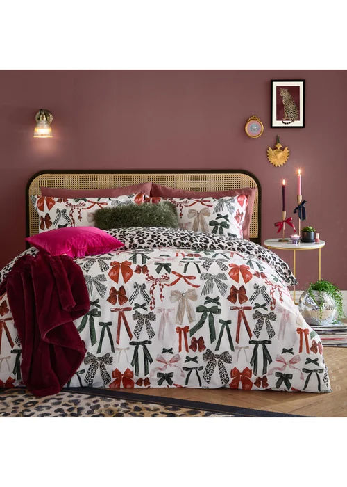 Furn Mila Bows King Reversible Duvet Sets Leopard - Single Image 1