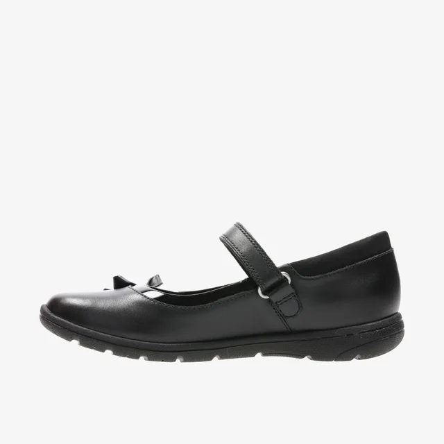 Clarks School Girls Black Venture Star Leather Narrow