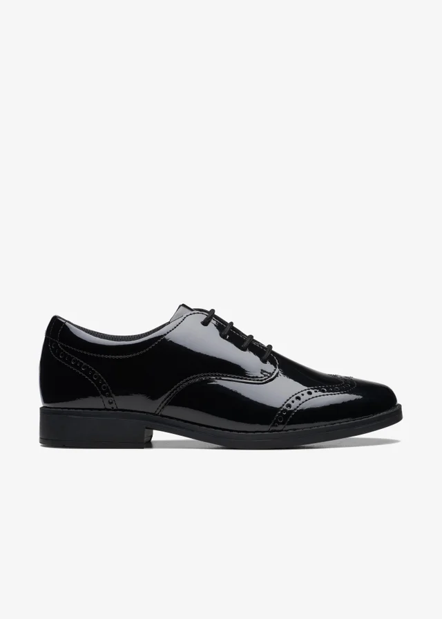 Clarks School Girls Black Sami Walk Youth Patent Wide