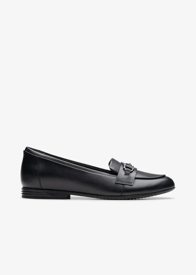 Clarks School Girls Black FinjaLoafer Y. Leather Wide