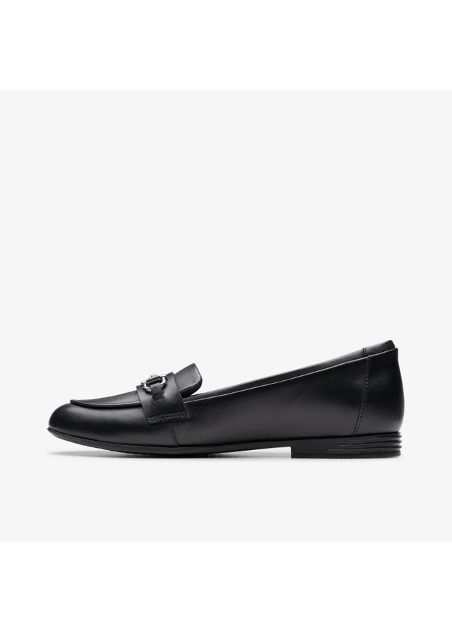 Clarks School Girls Black FinjaLoafer Y. Leather Wide