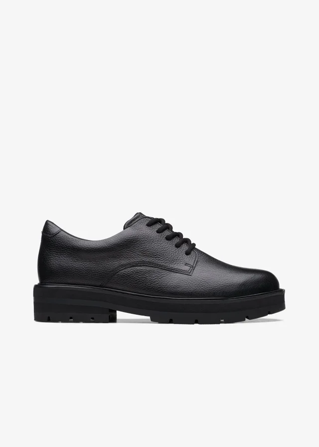 Clarks School Girls Black Prague Lace Youth Leather Standard