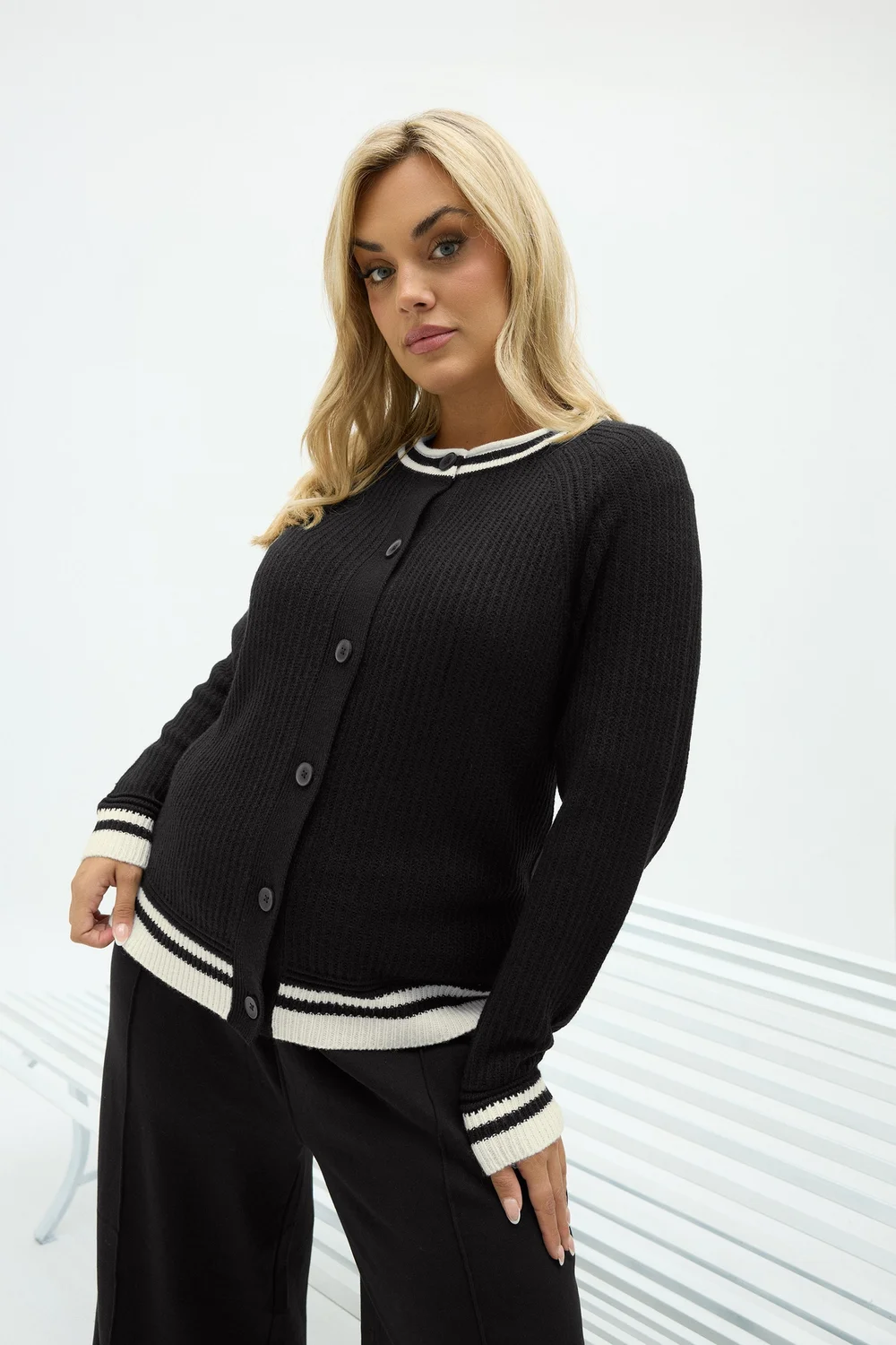 Yours Curve Black Long Sleeve Knitted Cardigan - 30-32 Image 1