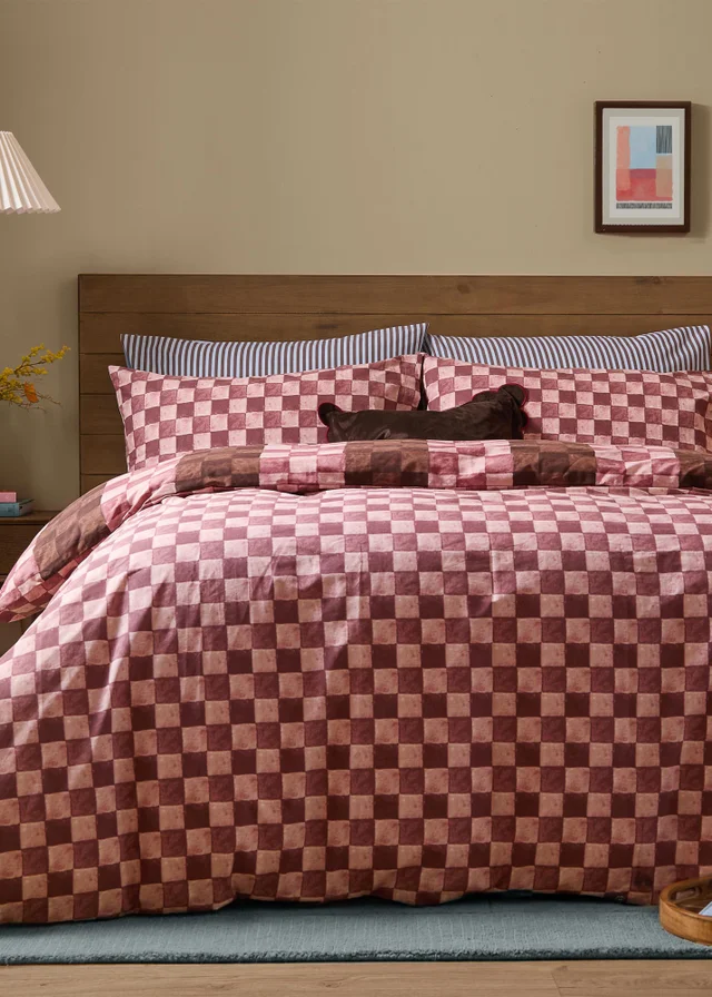 Furn Huxley Double Reversible Checkerboard Duvet Set Chocolate & Blush