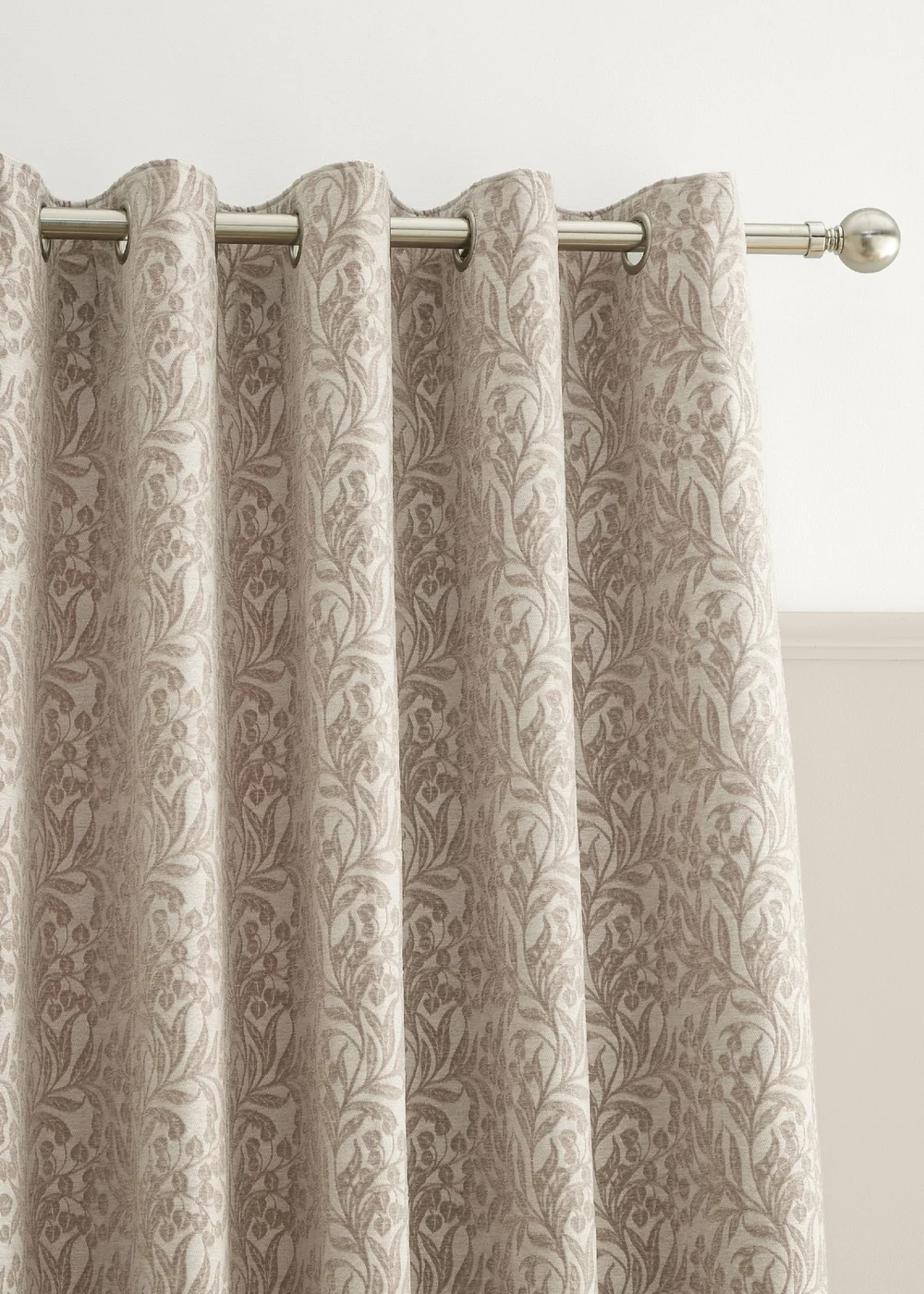 Bianca Fine Linens Chenille Leaves Lined Eyelet Curtains Natural - 66W X 72D (168x183cm) Image 3