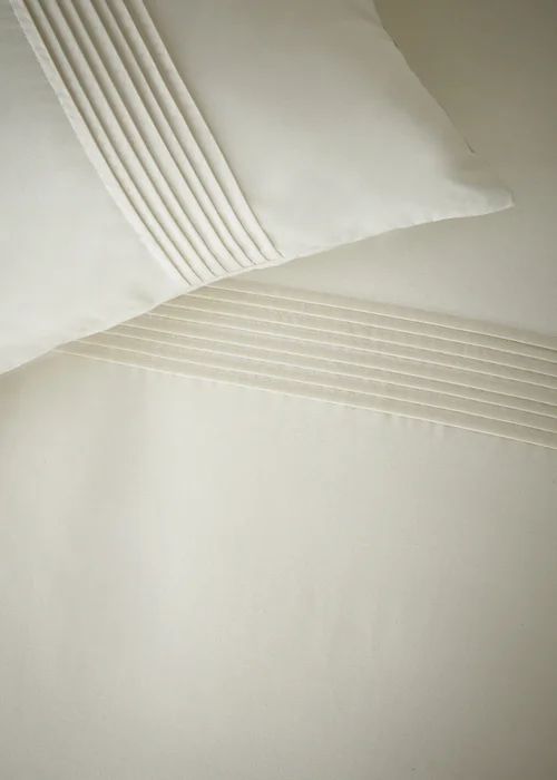 Catherine Lansfield Pintuck Easy Iron Percale Duvet Cover Set Cream - Super king Image 3