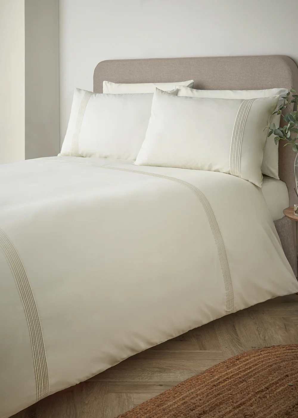 Catherine Lansfield Pintuck Easy Iron Percale Duvet Cover Set Cream - Super king Image 1