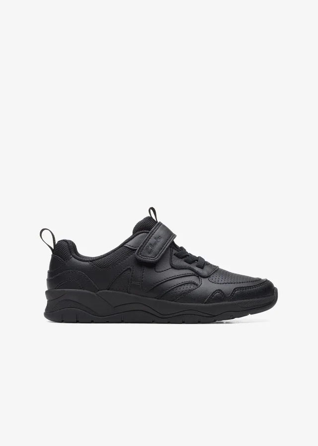 Clarks School Boys Black Clowder Sprint Kid Leather Standard
