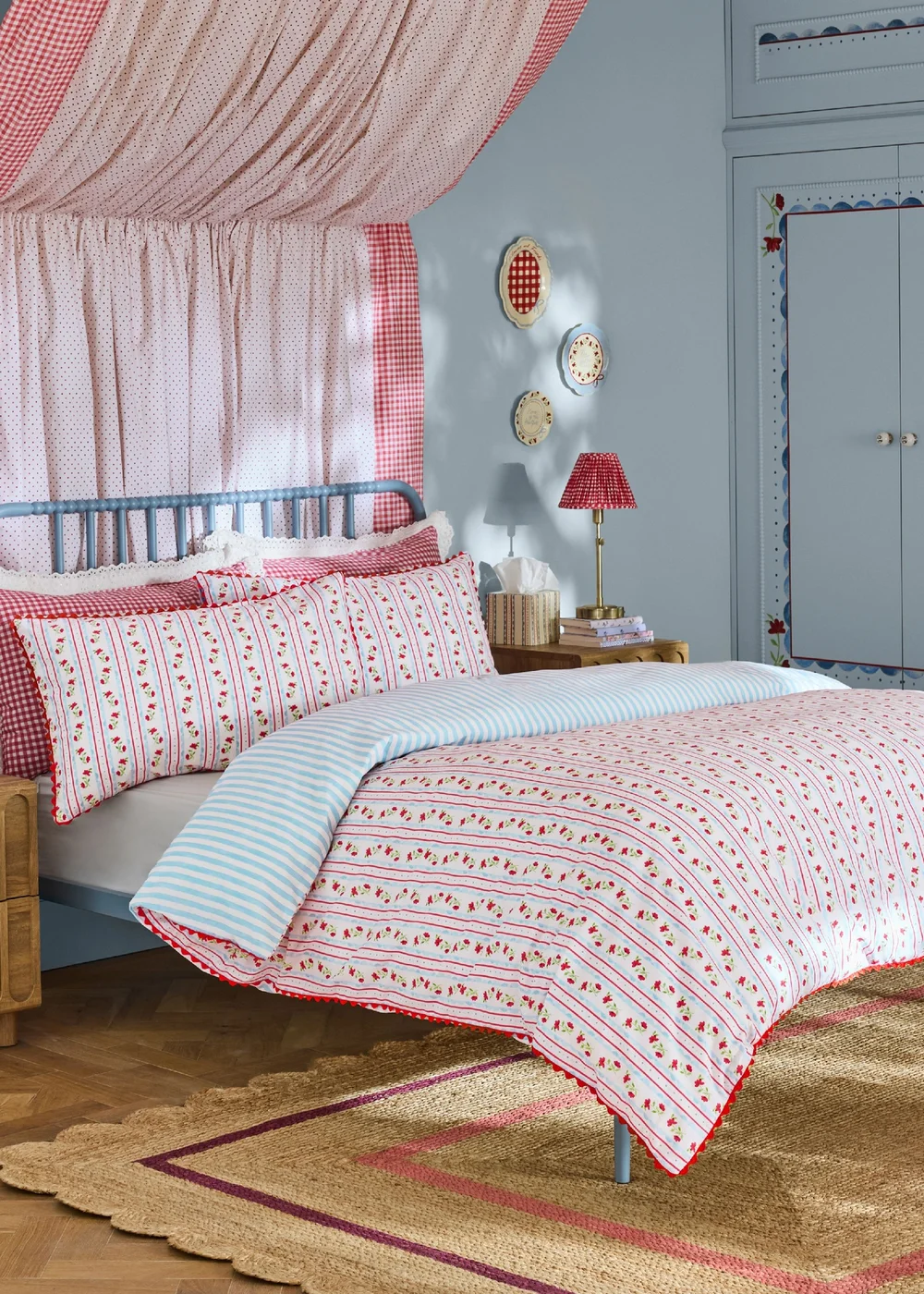 Cath Kidston Treasure Floral Stripe Reversible Cotton Duvet Cover Set Red / Navy - Single Image 1