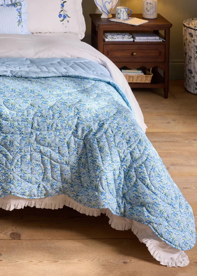 Cath Kidston Ditsy Floral Reversible Quilted 150x200cm Bedspread Blue