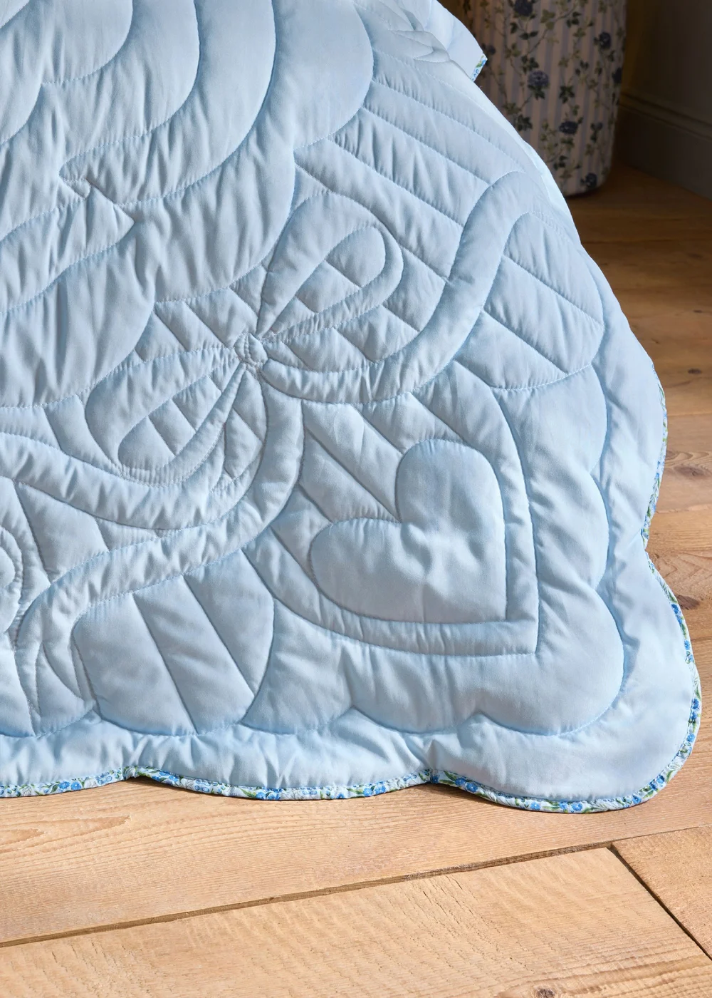 Cath Kidston Ditsy Floral Reversible Quilted 150x200cm Bedspread Blue - One Size Image 3