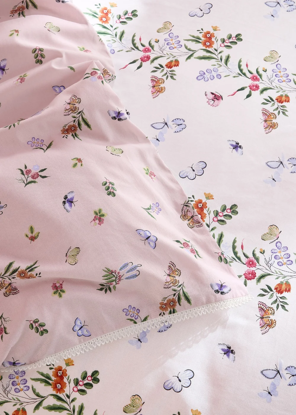 Cath Kidston Flutter Floral Reversible Cotton Duvet Cover Set Pink - Single Image 5