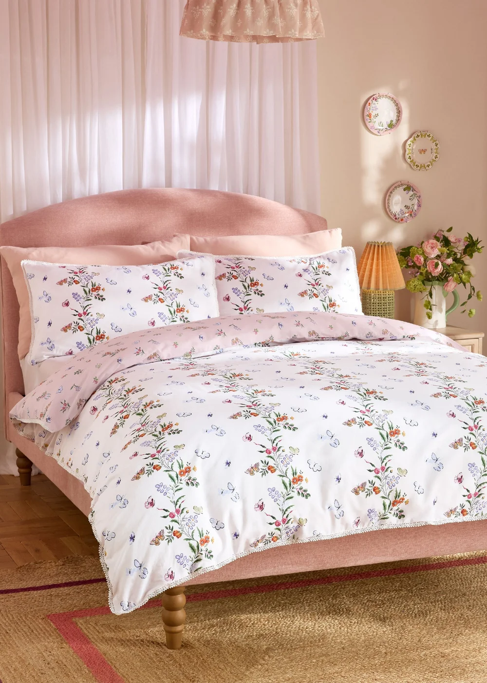 Cath Kidston Flutter Floral Reversible Cotton Duvet Cover Set Pink - Single Image 1