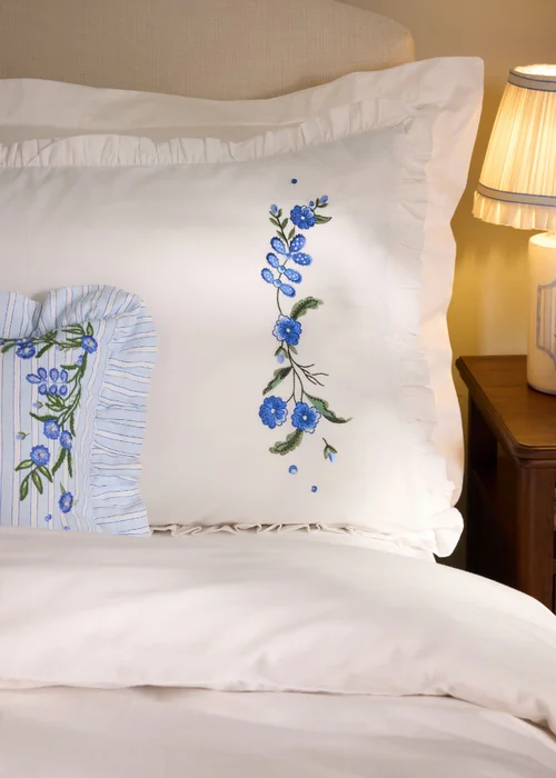 Cath Kidston Forget Me Knot Floral Cotton Duvet Cover Set White / Blue - Single Image 3