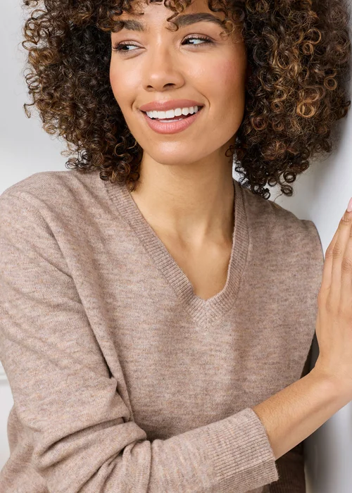 Cotton Traders Birch Fine Knit V-Neck Jumper - 10 Image 4