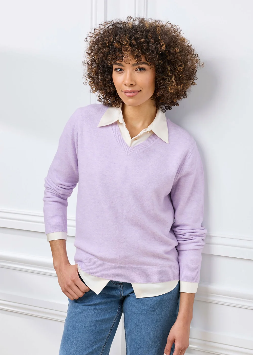 Cotton Traders Violet Fine Knit V-Neck Jumper - 8 Image 2