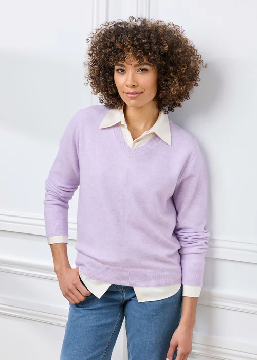 Cotton Traders Violet Fine Knit V-Neck Jumper - 8 Image 2