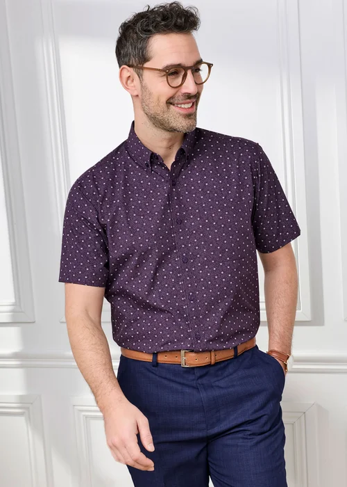 Cotton Traders Blackcurrant Short Sleeve Easy-care Shirt - 3XL Image 1