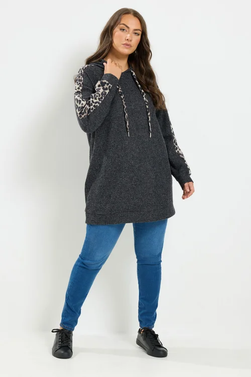Yours Curve Grey Leopard Print Hoodie - 26-28 Image 2