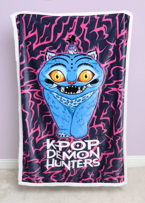 Kpop Demon Hunters Pink Sherpa Back Fleece Blanket - 100 x 150 Image 1