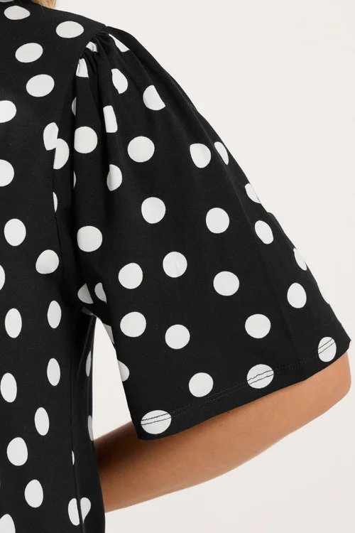 Yours Curve Black Polka Dot Pleated Front Top - 22-24 Image 4