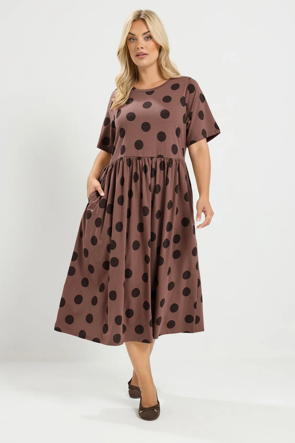 Yours Curve Mocha Brown Spot Dress - 22-24 Image 1