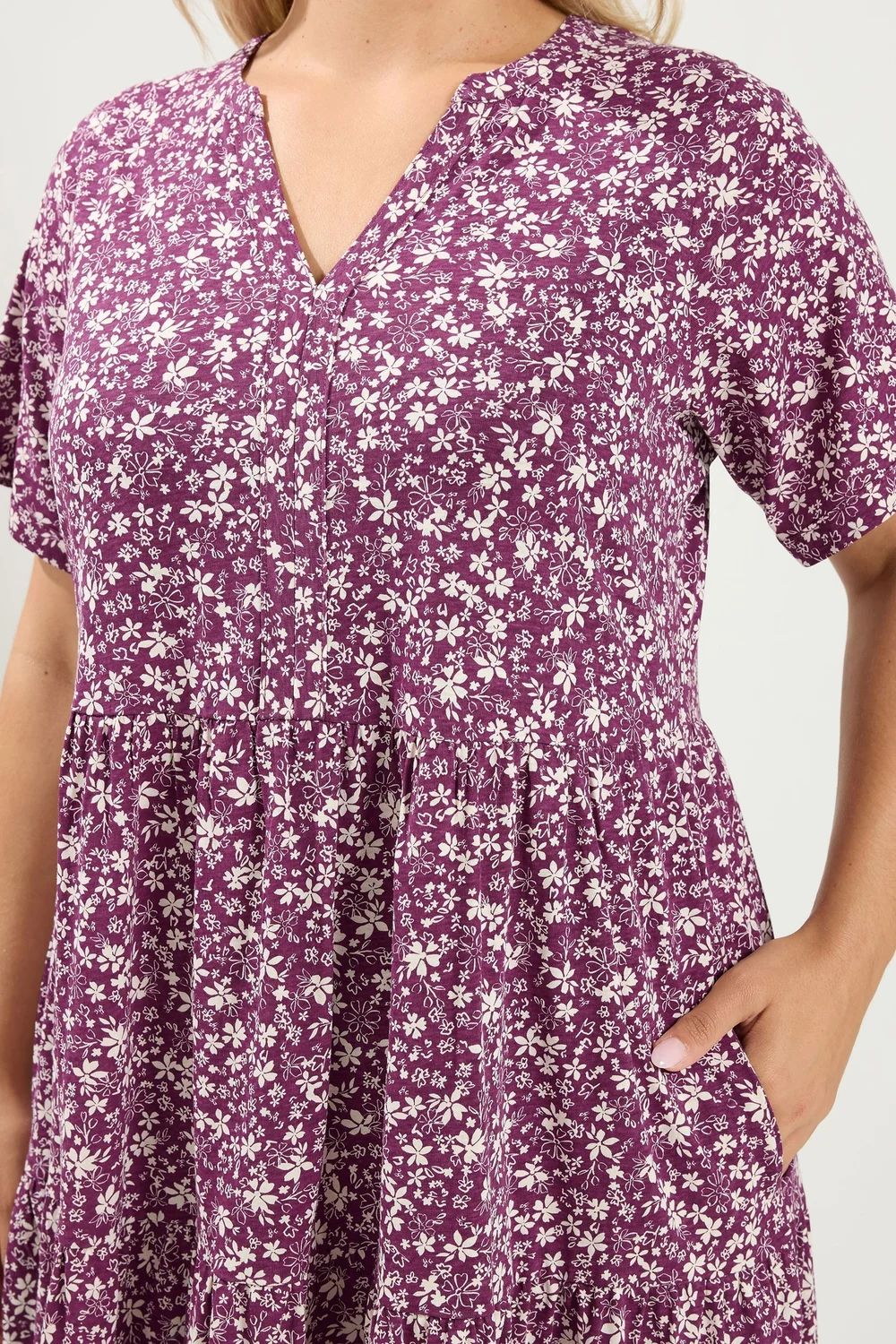 Yours Curve Purple Floral Tiered Dress - 14 Image 4
