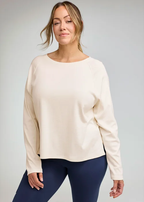 CT Active Cloud Long Sleeve Raglan Top - XL Image 2